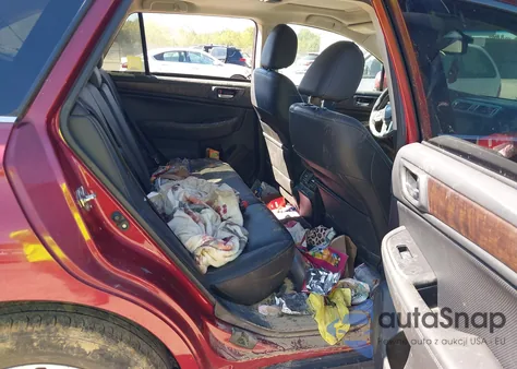 2015 Subaru Outback 2.5I Limited z USA, uszkodzony, nr VIN 4S4BSALC4F3290938